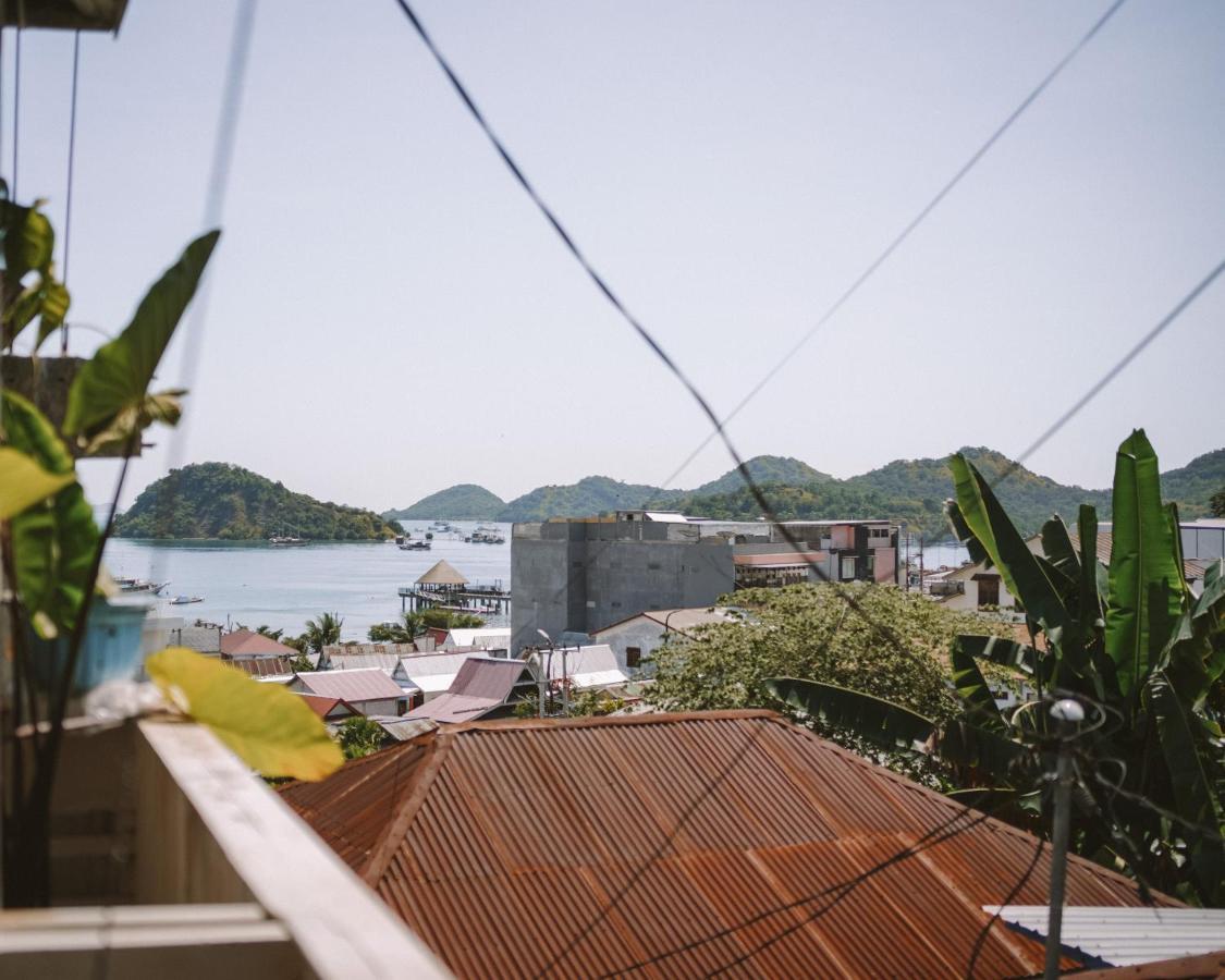 Ataflores House Labuan Bajo Exterior foto